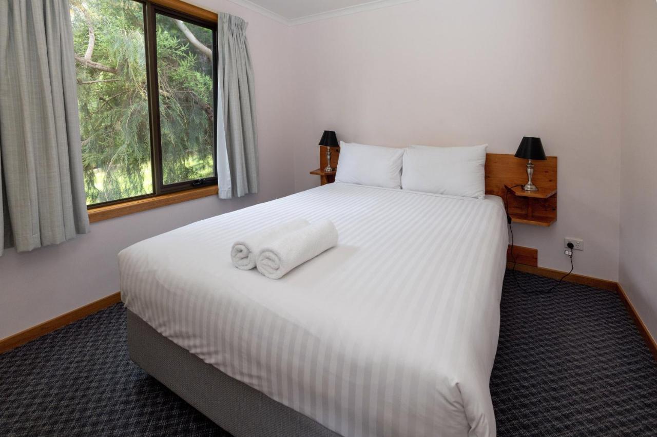 Big4 Iluka On Freycinet Hotel โคลส์เบย์ ภายนอก รูปภาพ